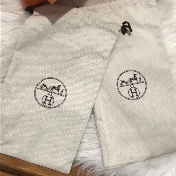 100% Auth HERMES GIFT BOX w/ 2 DUST BAG & Ribbon - Picture 5 of 16